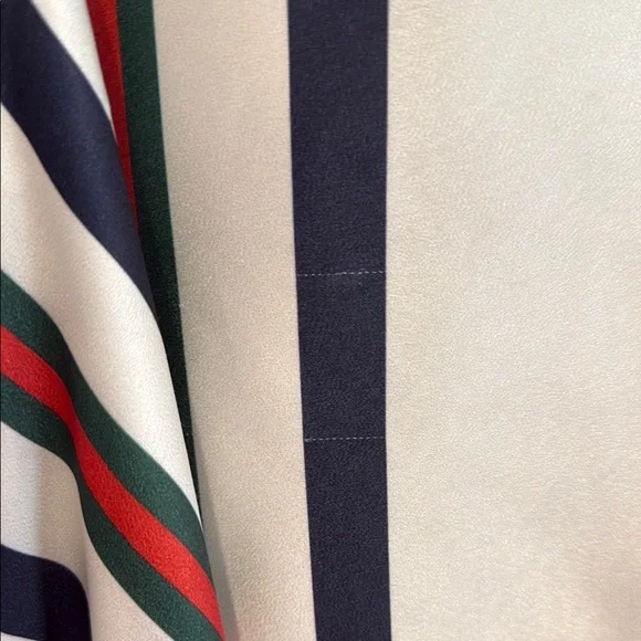 Elegant Silk Batwing Blouse and Pleated Bottom 2 Piece Set - Picture 10 of 13